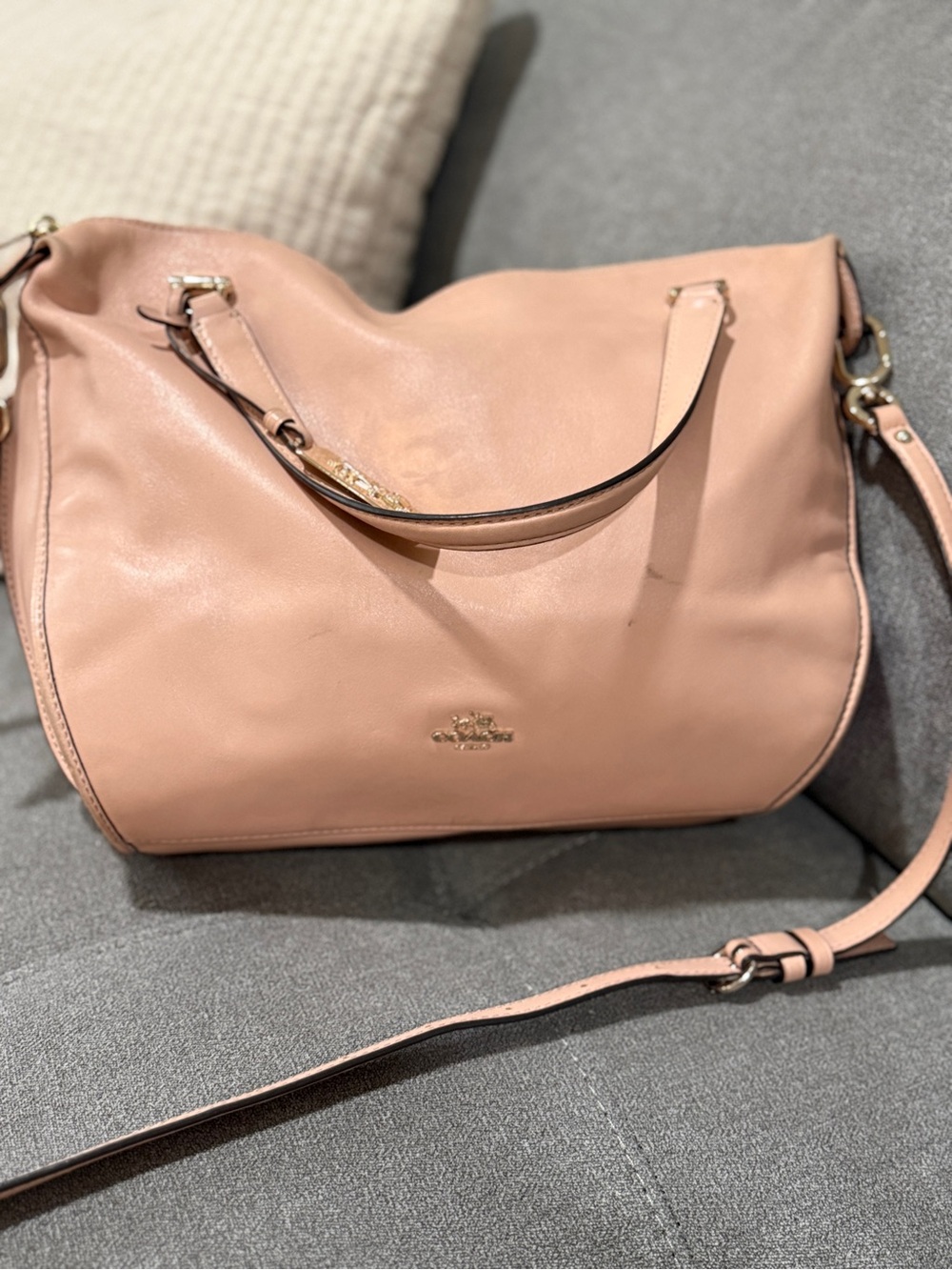 Coach Pink Mauve Leather Shoulder Hobo Bag with Crossbody Strap